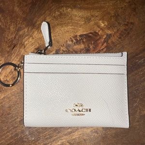 White coach mini skinny id wallet